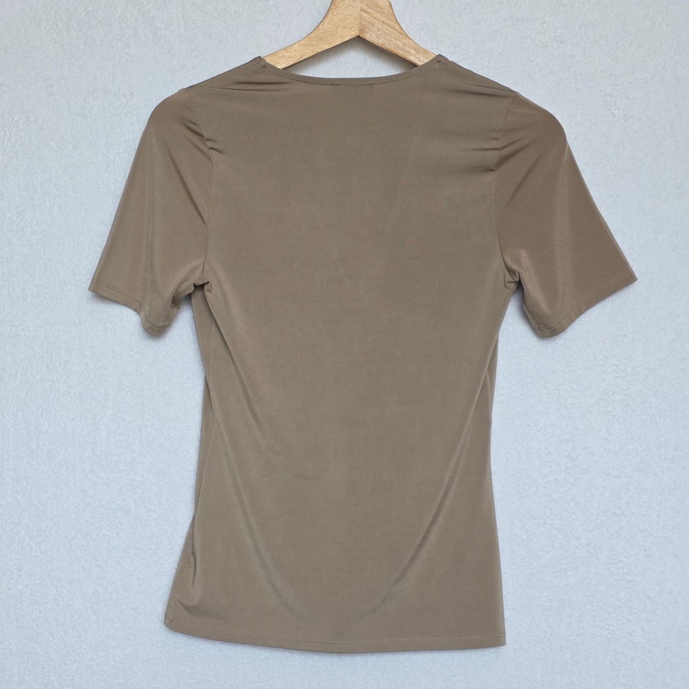 Express V-Neck Top Women Size S Taupe Good Short Sleeve Spandex Stretch Tee - Picture 4 of 10